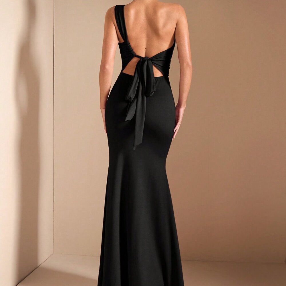 Black Elegant Asymmetrical Women's Backless Party Dress - Picture 2 of 5